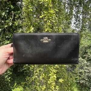 COACH Black Leather Slim Wallet Credit Card Holder w Gold Hardware AUTHENTIC